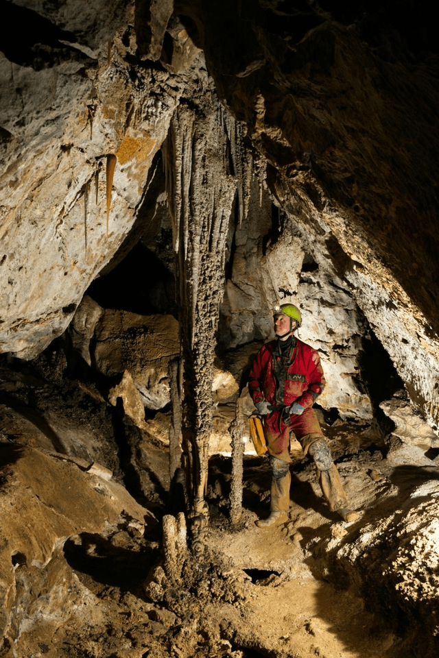 Cueva-Cubío de la Reñada, Sistema de Vega Sur by Sam Davis Photographer (3)