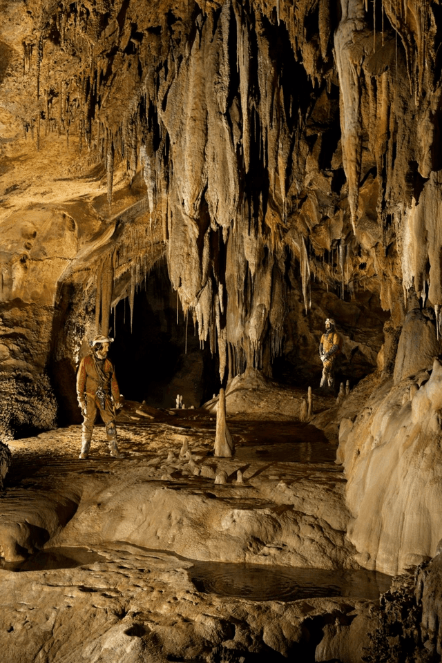 Marvin&#039;s Marvels, Torca del Coterón, Sistema de Vega Sur by Sam Davis Photographer (2)